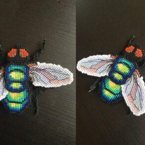 #smasterilli #crossstitch #crossstitchpattern #plasticcanvas #fly #insect #realisticinsect #embroidery