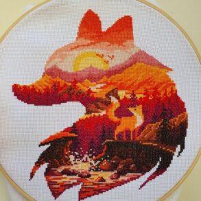 Red fox silhouette landscape cross stitch pattern - Finished work by our customers from social networks. Many thanks for this photo. #smasterilli #crossstitch #crossstitchpattern #animalsilhouette #foxcrosstitch #autumnlandscape