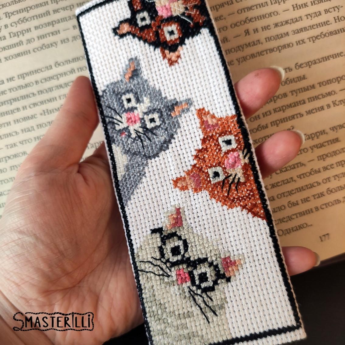 Floral Cat Bookmarks Counted Cross Stitch Kit - Needlework Projects, Tools  & Accessories