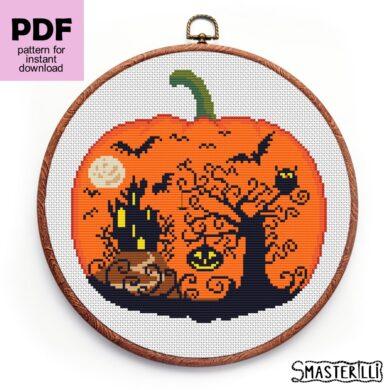 Halloween pumpkin with hounted house cross stitch pattern PDF, embroidery ornament by Smasterilli. Digital cross stitch pattern for instant download. Halloween handmade crafts #smasterilli #crossstitch #crossstitchpattern #halloweencrossstitch #halloweengift #pumpkincrossstitch